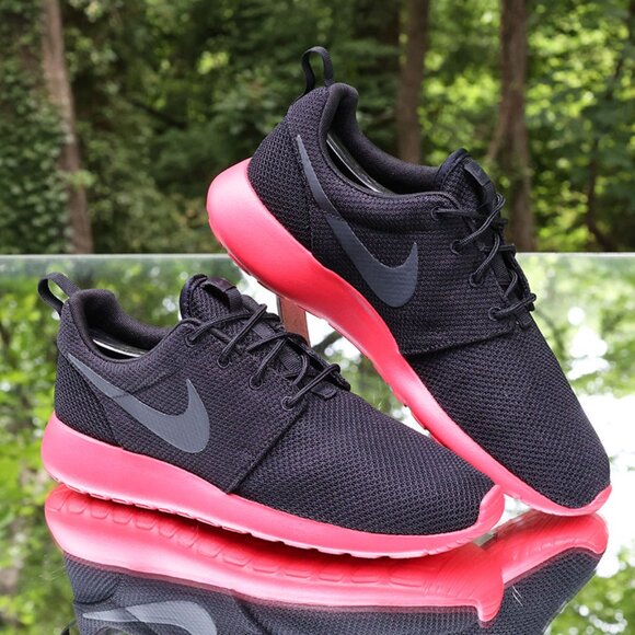 Nike Roshe Run Siren Red Men’s Size 10 main image 12